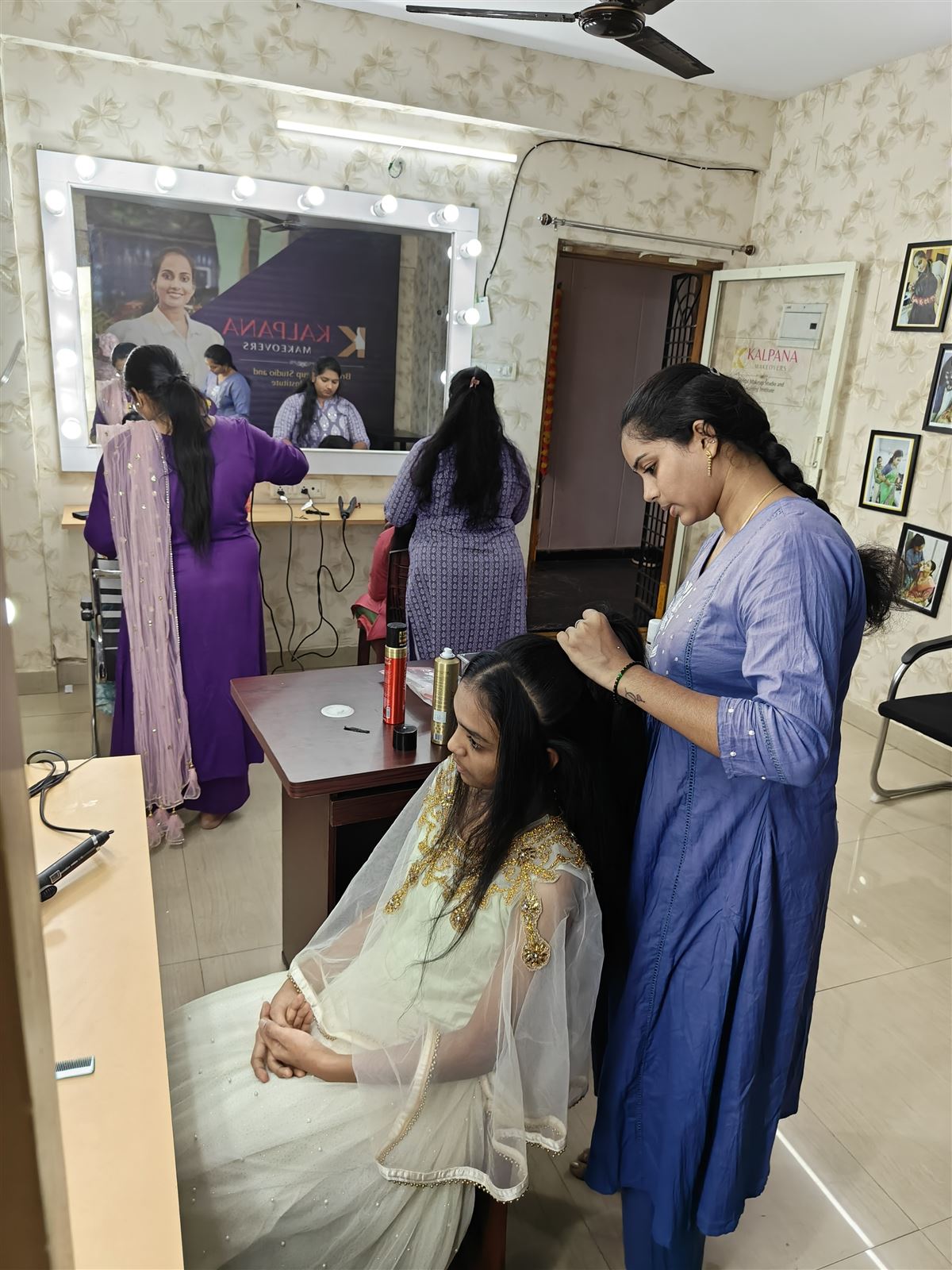 Become a bridal makeup artist